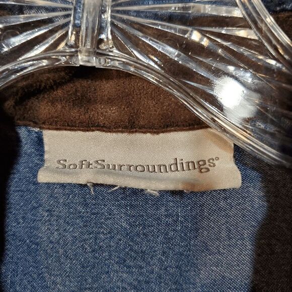 Soft Surroundings Shirt Womens Blue Denim Tencel Metal Closure Chambray Collared - Picture 7 of 10